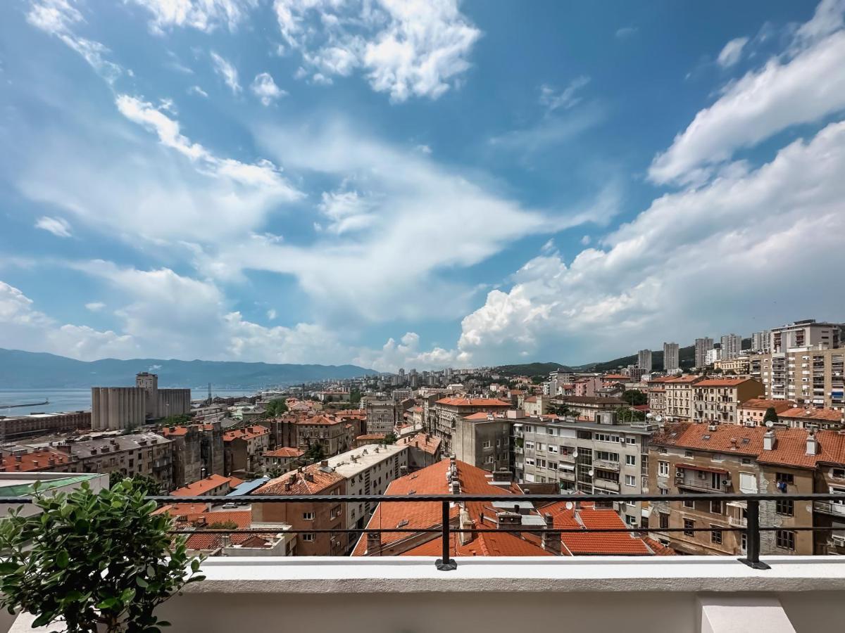 Апартаменти 105M2 Penthouse Sea View Rijeka With Free Garage Parking Екстер'єр фото